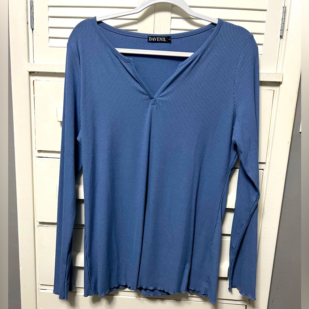 Women’s Ribbed Long Sleeve Shirt